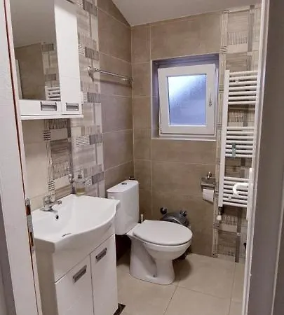 Ana Apartment