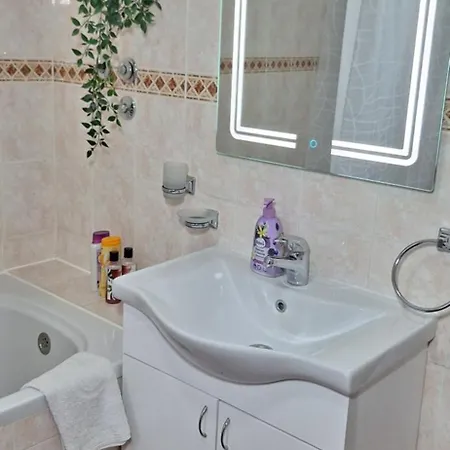 Ana Apartment